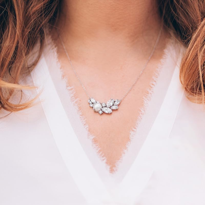 HOPE LOVE SHINE New Mom Necklace – Pregnancy Gift for Expecting Mom, First Time Mom Jewelry – Sterling Silver/Gold Double Circle Pendant with Gift Box