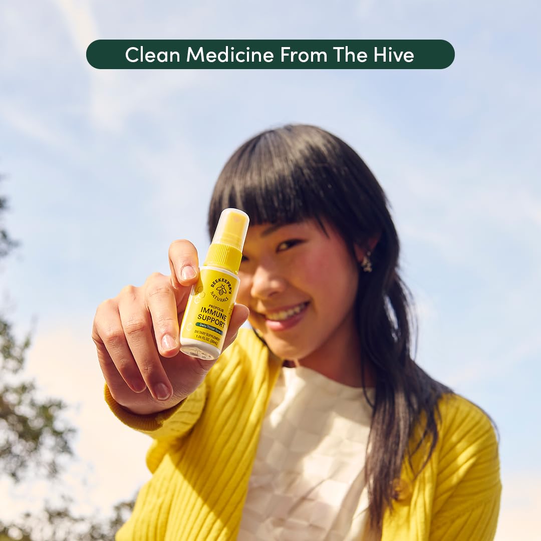 Kids Propolis Throat Spray - Natural Immune Support & Sore Throat Relief - by BEEKEEPER'S NATURALS - Has Antioxidants & Gluten-Free (1.06 oz) Pack of 1 (Kids)