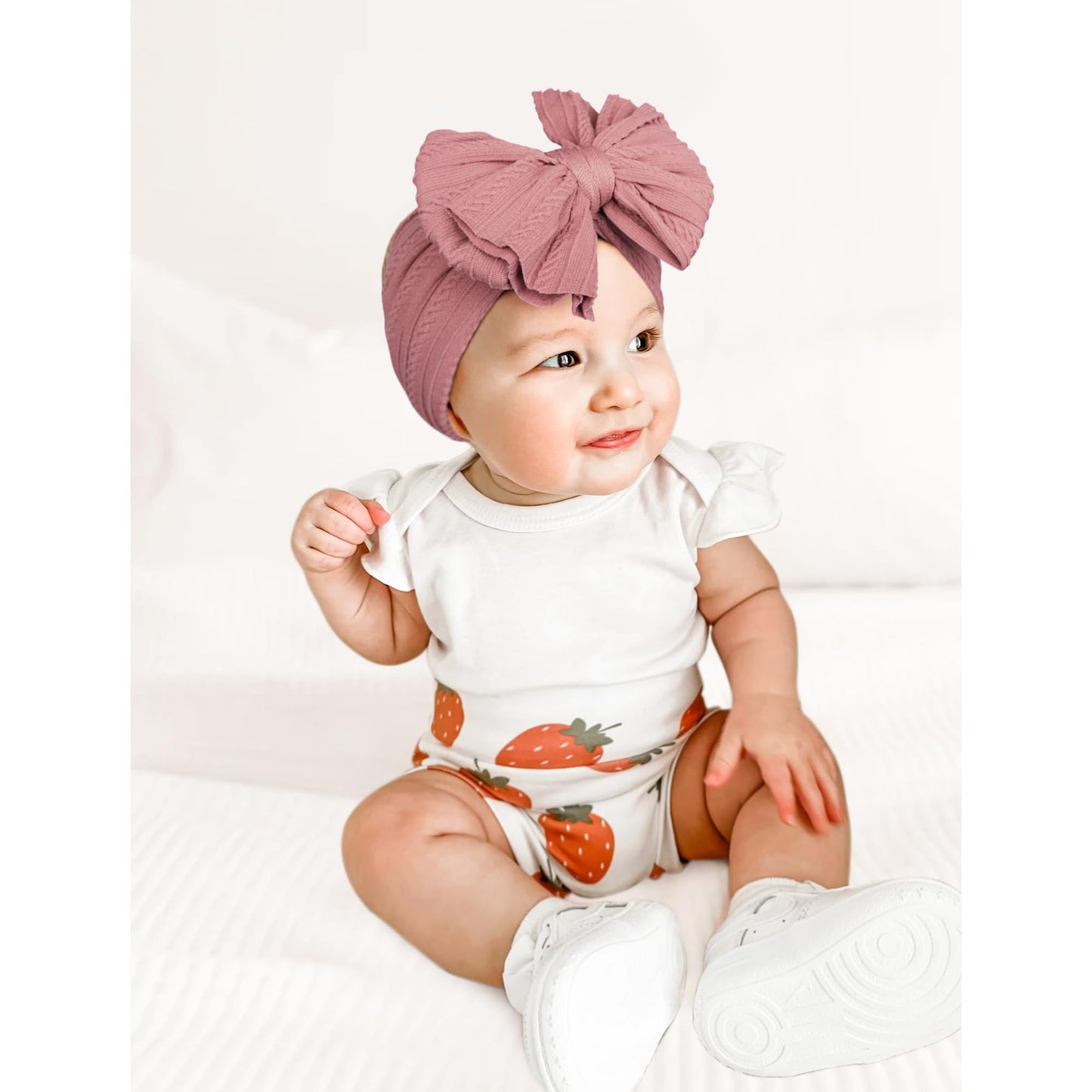 Niceye Handmade Baby Headbands Soft Stretchy Nylon Hair Bands with Bows for Newborn Infant Baby Toddler Girls- Pack of 6