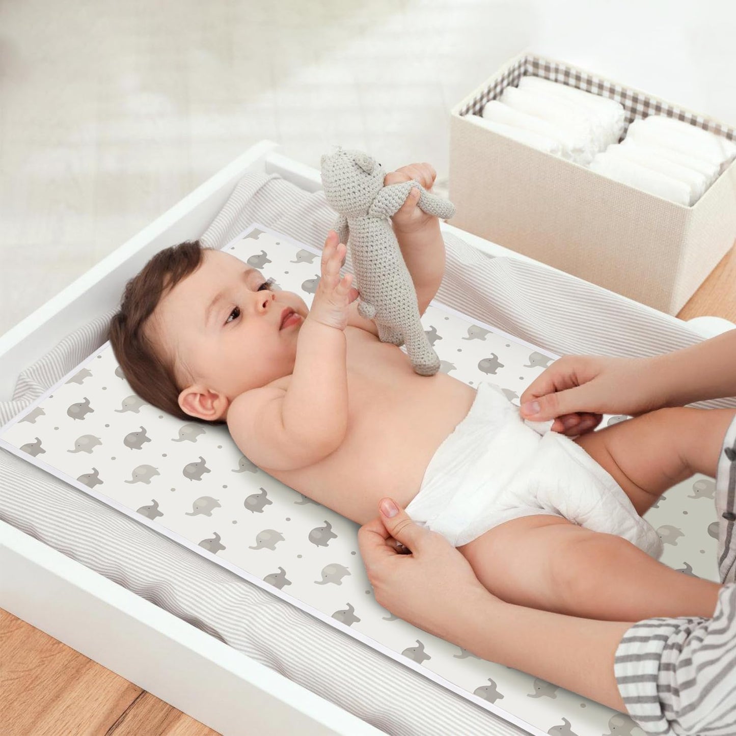 Vegan Leather Baby Changing Mat - Wipeable Portable Changing Pad, Foldable Travel Changing Mat for Baby, Newborns Toddlers Shower Gifts (Flower,20"*28")