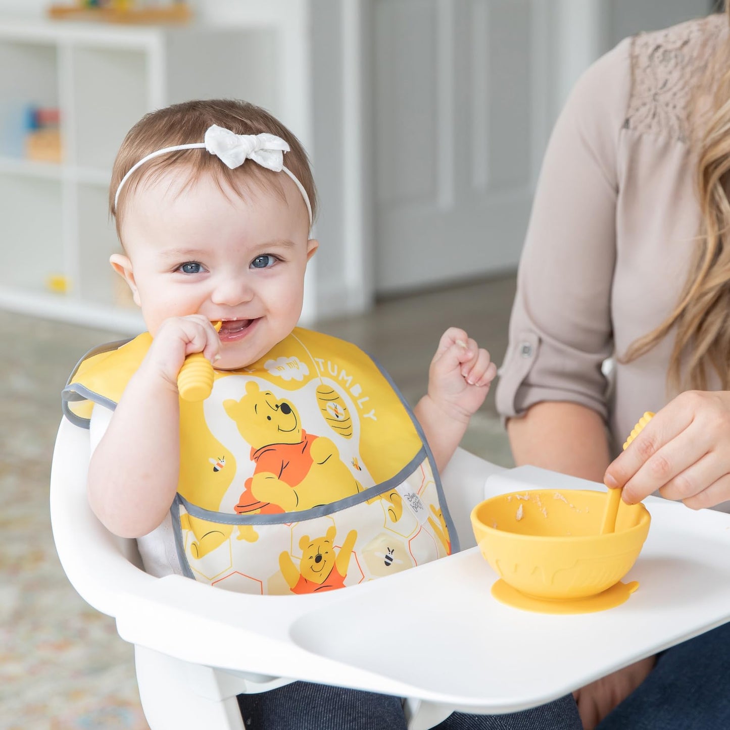 Bumkins Baby Bowls, Disney Minnie Mouse Silicone Baby Feeding Set, Suction Bowls for Baby and Toddler with Spoon, First Feeding Set, Platinum Silicone Bowl for Babies 4 Months