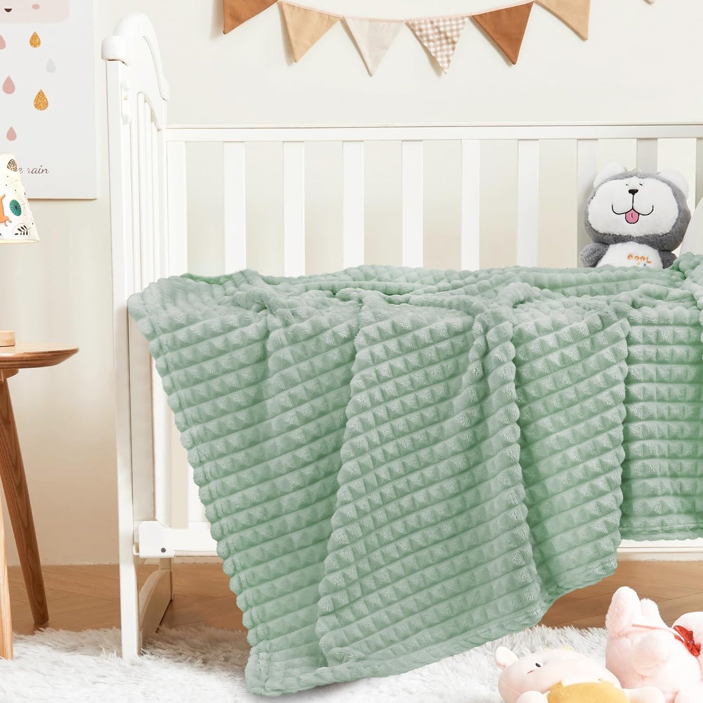 HOMRITAR Baby Blanket for Boys Girls Fleece Super Soft Plush Fuzzy Cozy Toddler Blanket with Square 3D Jacquard Grid Design Luxury Lightweight Bed Blanket for Newborn Infant Cream, 30 x 40 Inch