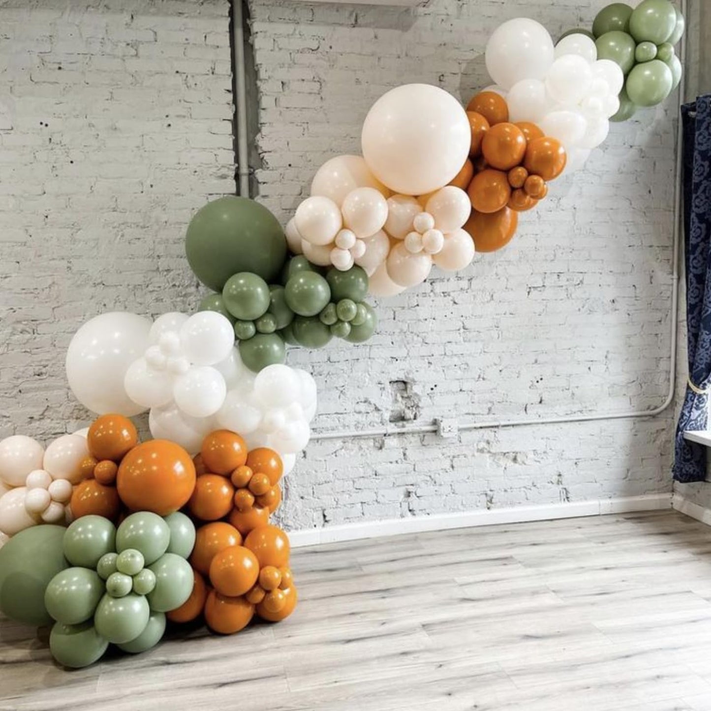 Pink White Balloon Arch Kit, Double Stuffed Pastel Pink Ivory White Balloon Garland, Baby Pink Cream White Balloons with 3pcs 18Inch Clear Balloons for Girls Birthday Baby Shower Party Decorations