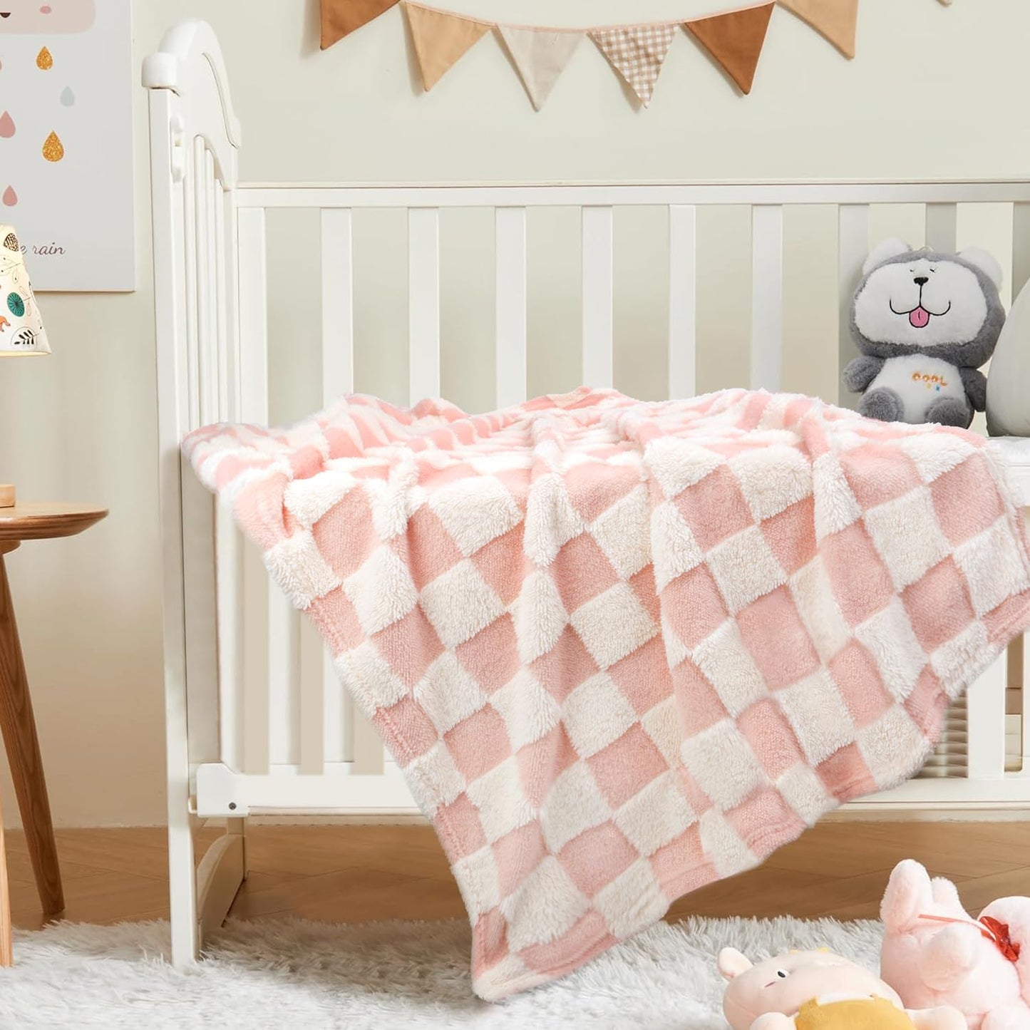 HOMRITAR Checkered Baby Blanket for Boy Girls Ultra Soft Fluffy Fuzzy Toddler Blankets with 3D Chessboard Grid Warmer Comfort Reversible Bed Blanket for Winter 350GSM Black 30 x 40 Inch