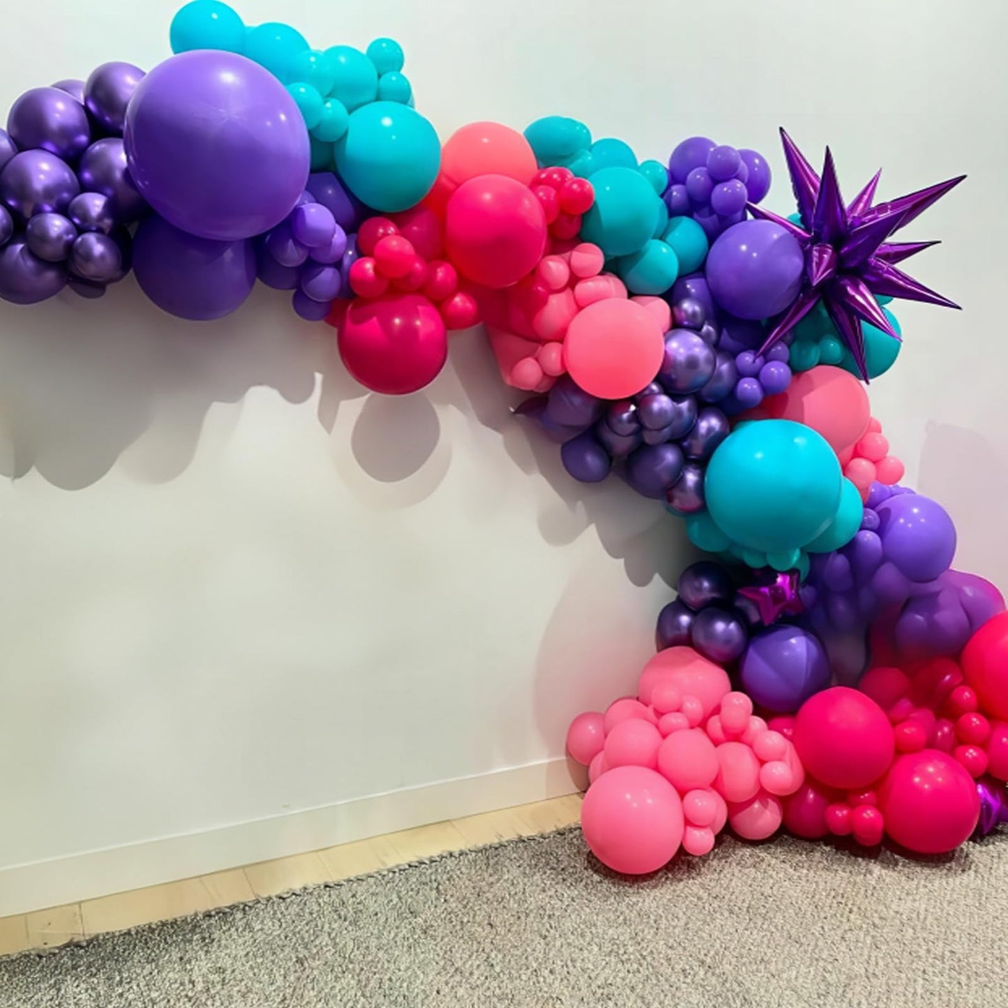 Dusty Blue Sage Green Balloon Arch Kit Slate Fog Blue Pastel Green White Sand Beige Gold Balloons Garland for Jungle Safari Birthday Baby Shower Wedding Party Decorations