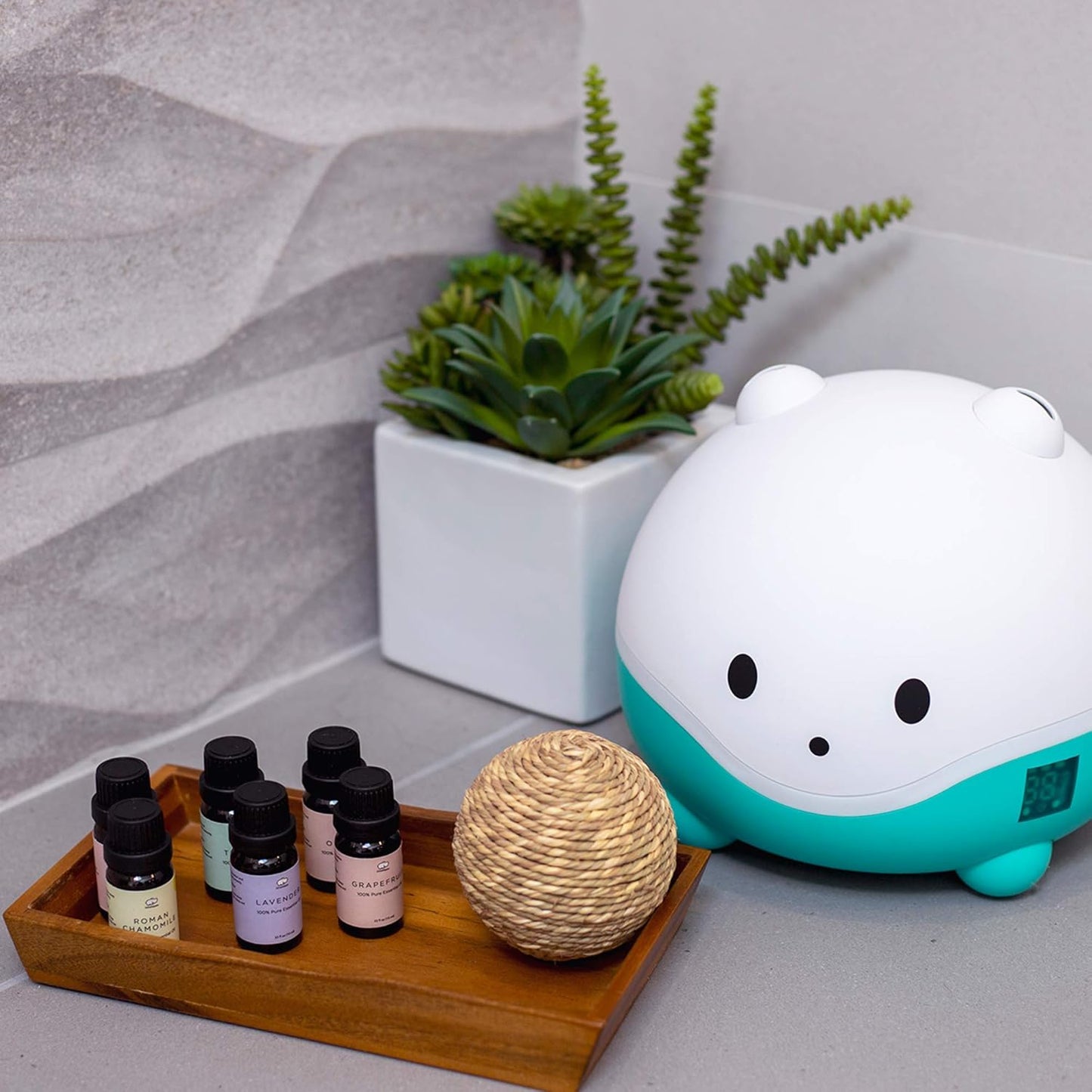 LittleHippo Set of 6 Premium 100% Pure Essential Oils 10ml Specially Formulated for Kids/Children for Use with WISPI (Lavender, Tea Tree, Geranium, Roman Chamomile, Grapefruit, Orange)