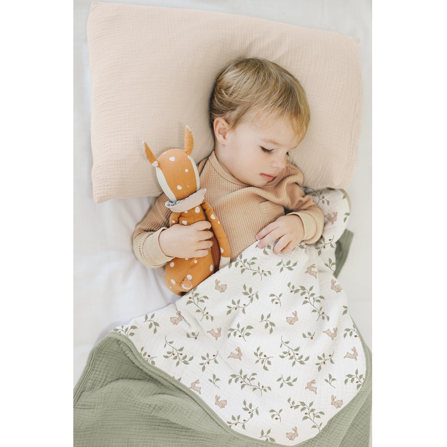 Konssy Muslin Baby Blankets for Girls Boys, 100% Cotton Crib Blanket for Infant Toddler, Super Soft and Lightweight Nursery Swaddling Wrap 40"x36" (Floral)
