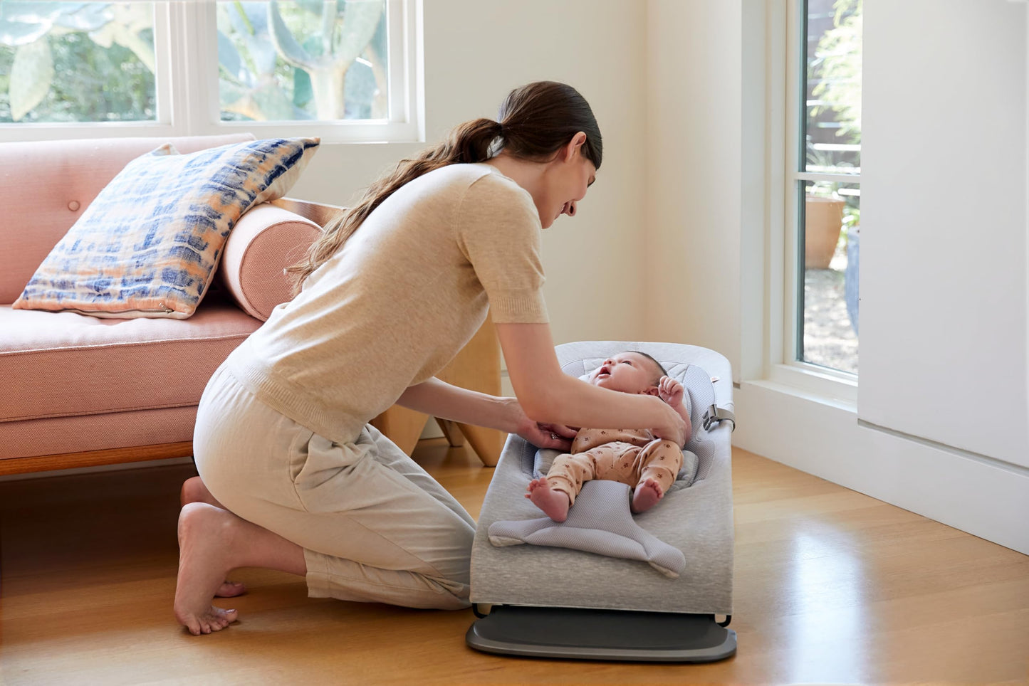 Ergobaby Evolve 3-in-1 Mesh Bouncer, Adjustable Multi Position Baby Bouncer Seat, Fits Newborn to Toddler, Grey Mesh