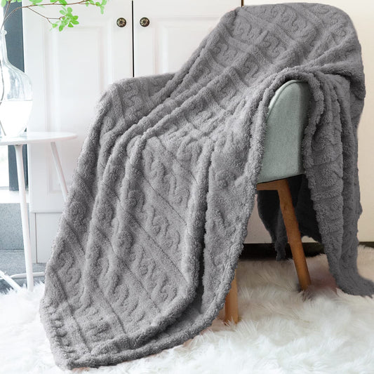 HOMRITAR Baby Blanket for Girls Toddlers 3D Fleece Fluffy Fuzzy Blanket for Baby, Soft Warm Cozy Fleece Blanket, Infant or Newborn Receiving Blanket 330GSM (30 x 40 Inch, Pink)