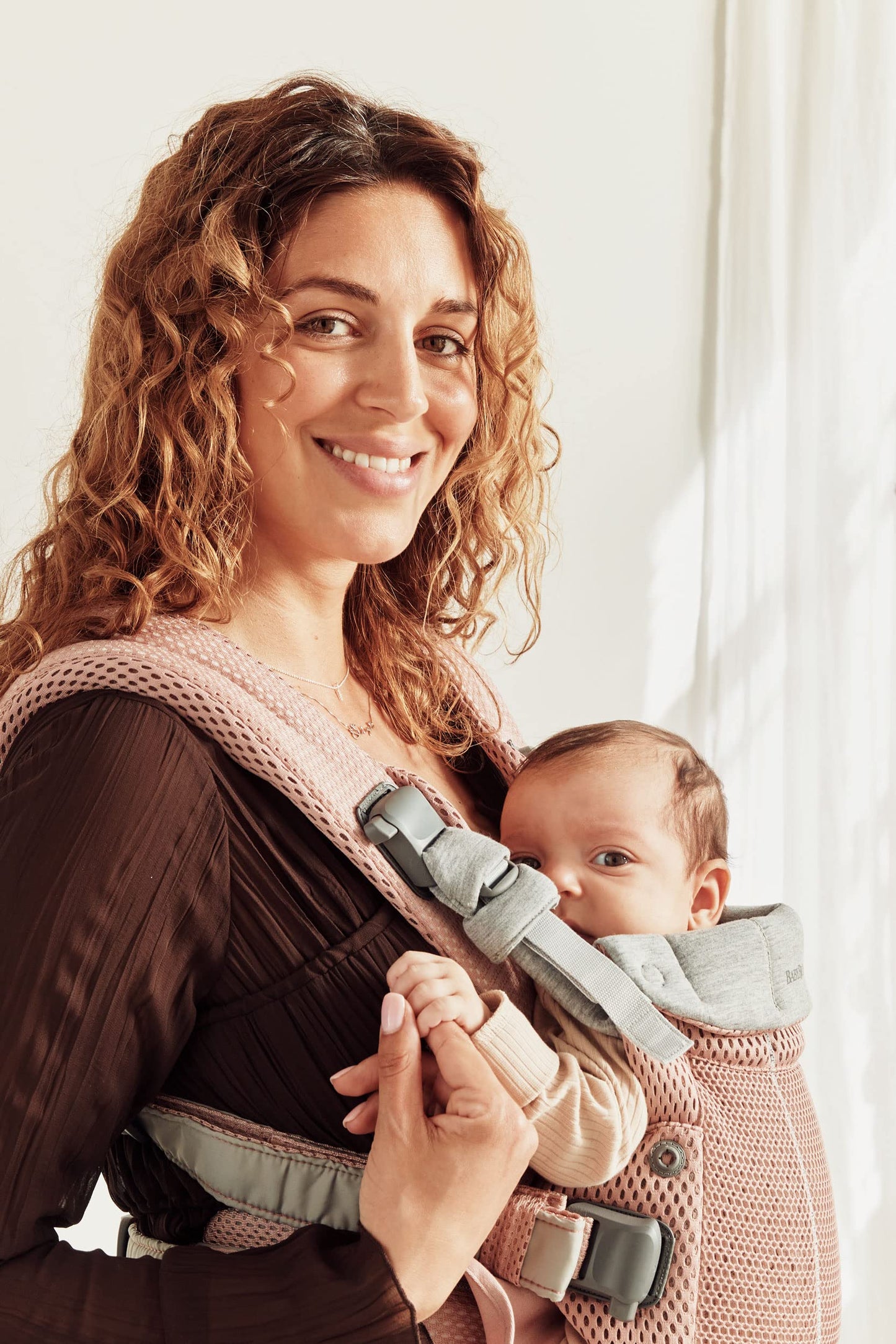 BabyBjörn Baby Carrier Harmony, Cream, 3D Mesh, 3-in-1 Ergonomic Baby Carrier; Newborn, Facing-in, Outward-Facing, and Back Carrying Positions Supported (7-40 lbs), Newborn to Toddler