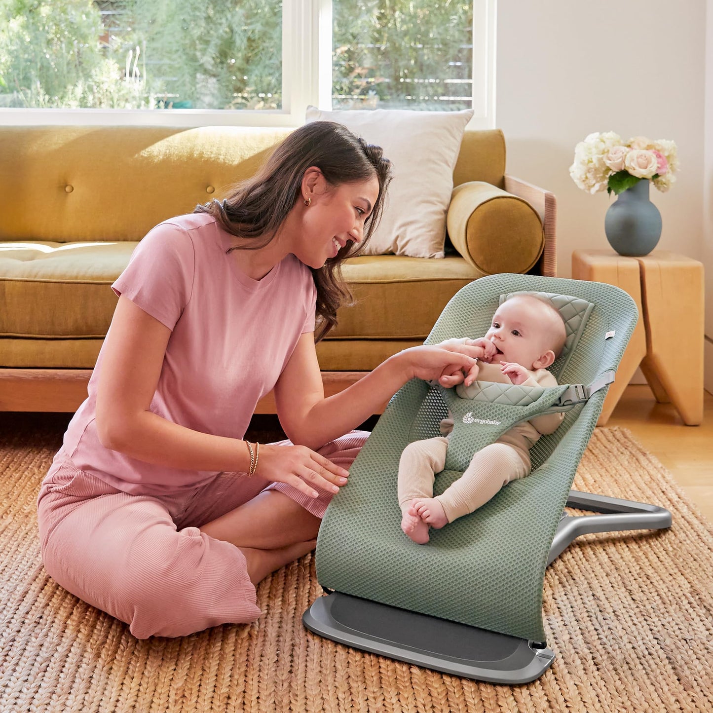 Ergobaby Evolve 3-in-1 Mesh Bouncer, Adjustable Multi Position Baby Bouncer Seat, Fits Newborn to Toddler, Grey Mesh
