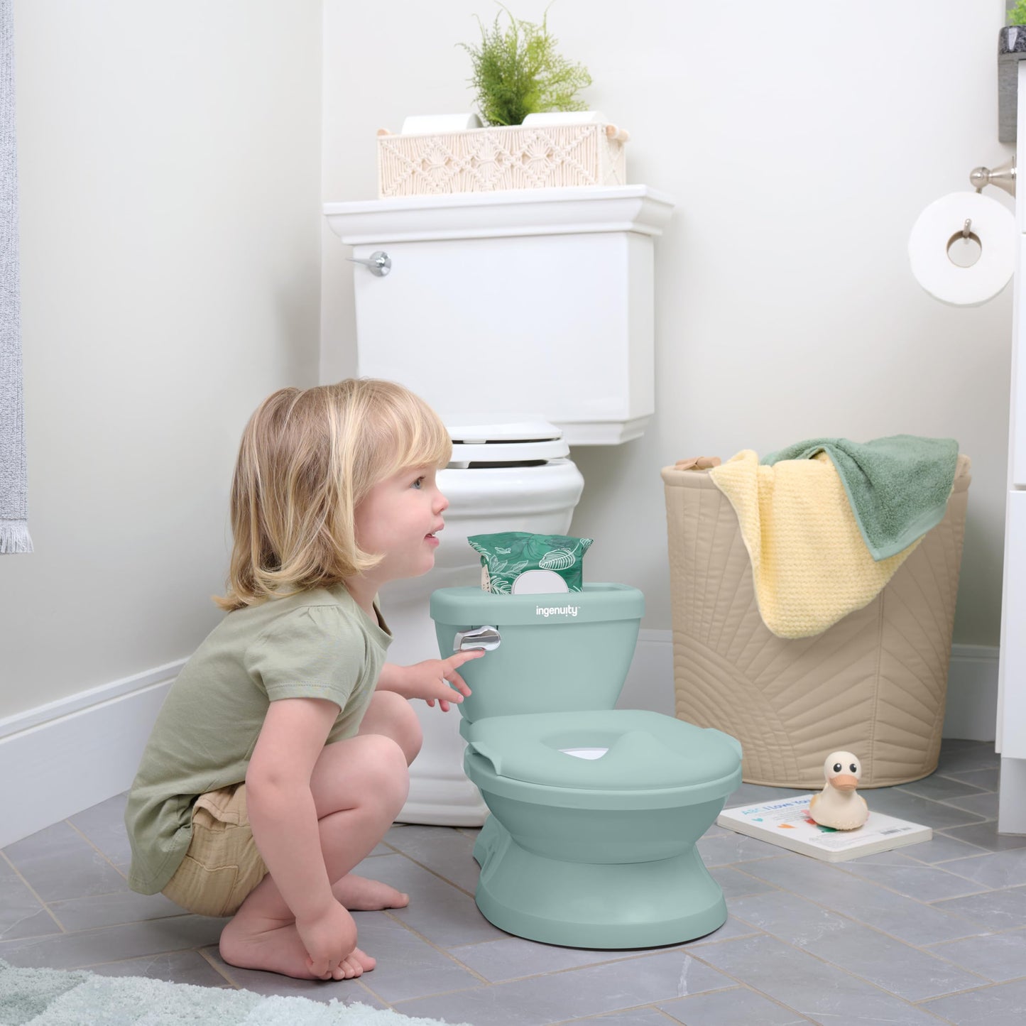 Summer Infant by Ingenuity My Size Potty Pro in White, Toddler Potty Training Toilet, Lifelike Flushing Sound, for Ages 18 Months+, Up to 50 Pounds