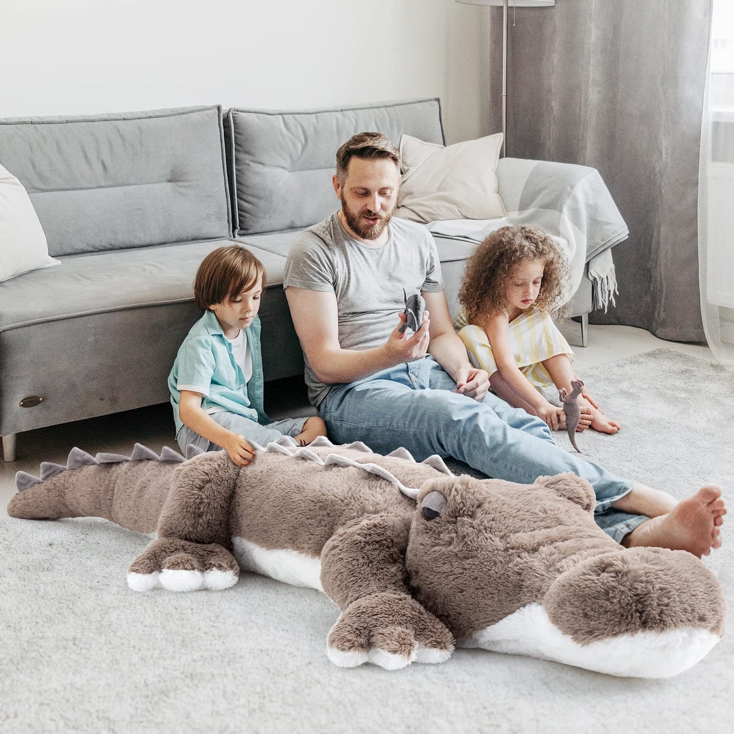 MorisMos Giant Alligator Stuffed Animal, 67inch Soft Large Alligator Plush Toy, Big Stuffed Crocodile Gifts for Kids Boys Girls