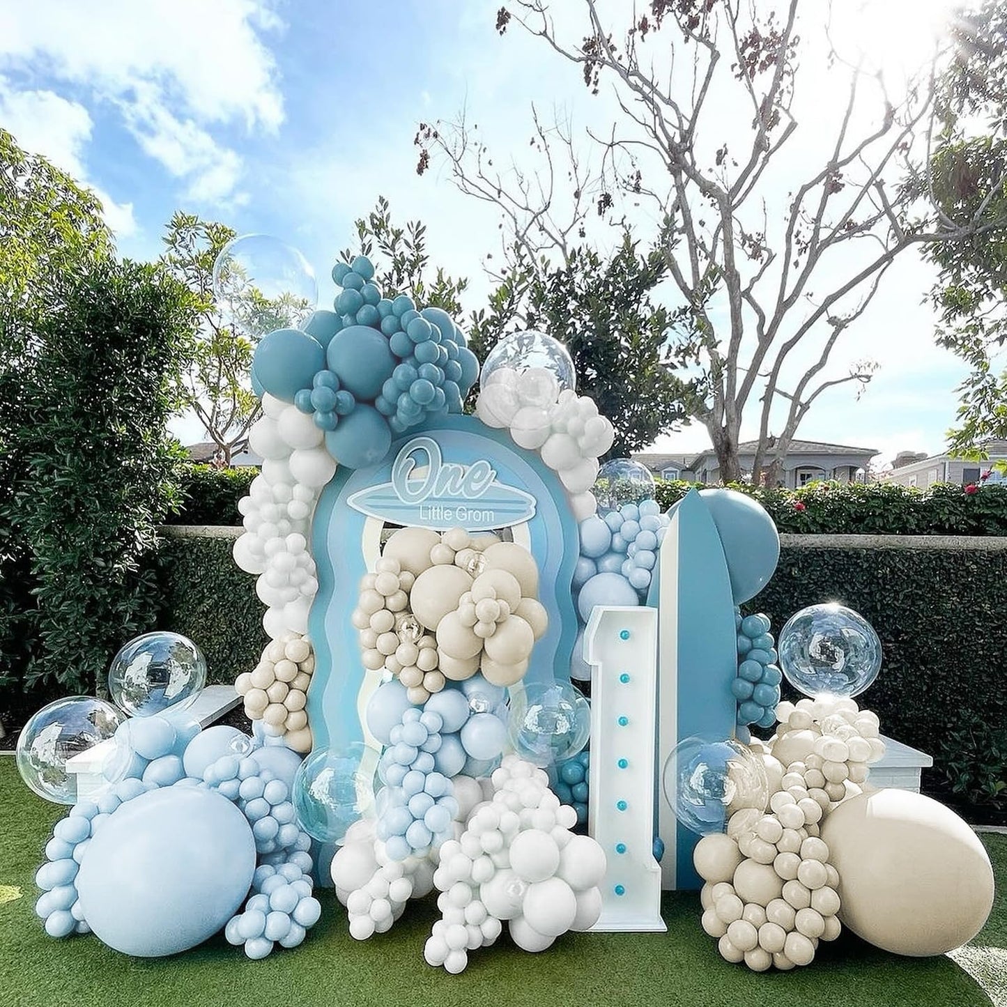 Dusty Blue Balloons Garland Arch Kit 139Pcs Fog Blue White Sand Balloons for Baby Shower Birthday Bear Theme Wedding Bride Anniversary Gender Reveal Party Decorations for Boy Girl Adult