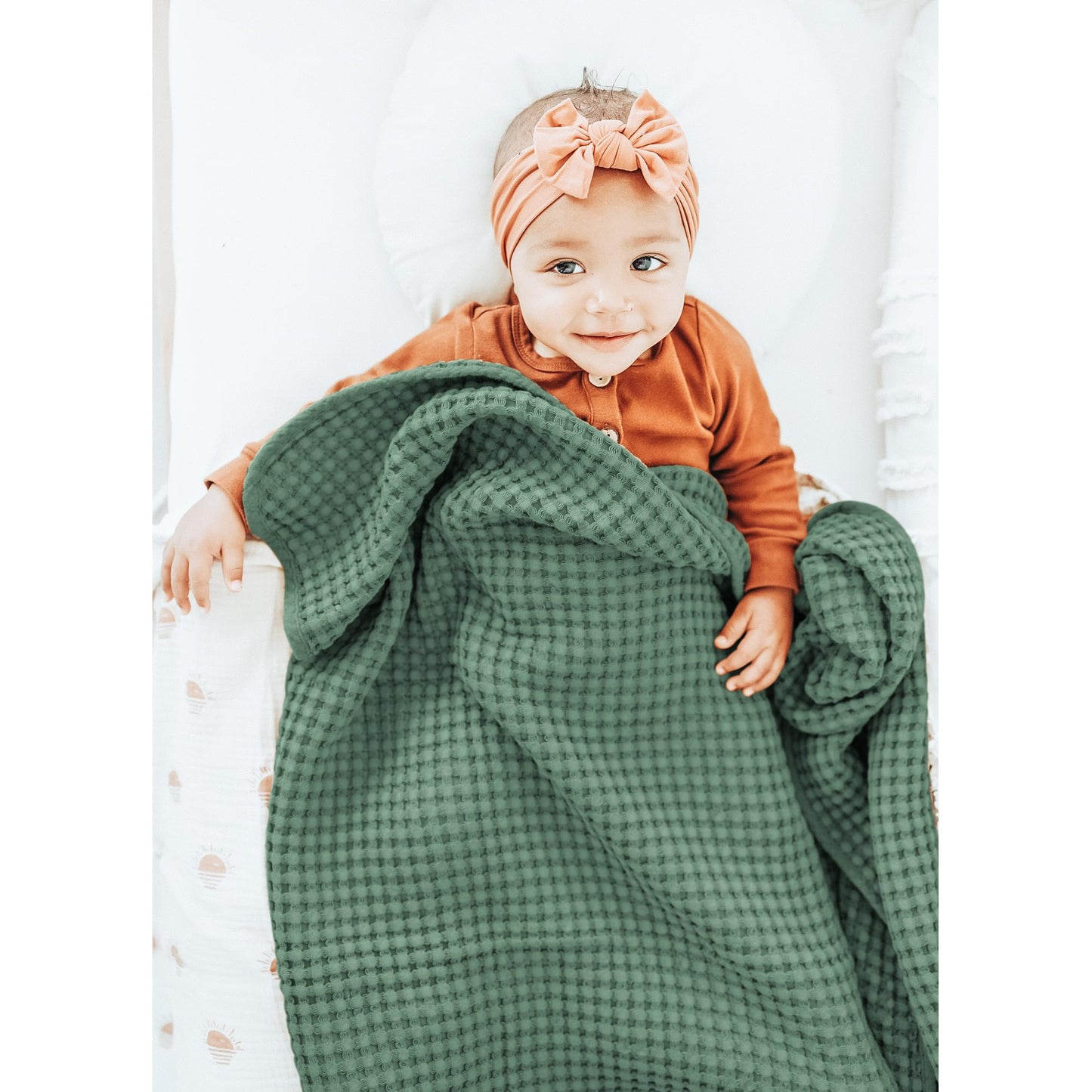Konssy Waffle Baby Blanket - Soft & Cozy Nursery Swaddle Blanket, Lightweight Toddler Throw for Boys & Girls, Ideal for Wrapping (Oat)