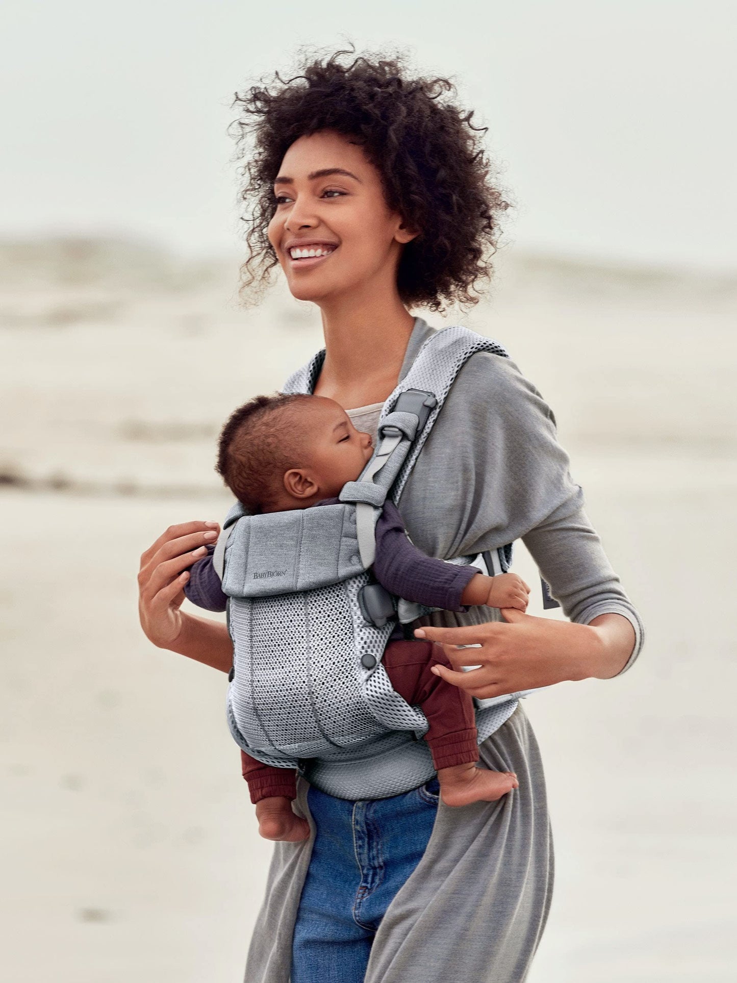 BabyBjörn Baby Carrier Harmony, Cream, 3D Mesh, 3-in-1 Ergonomic Baby Carrier; Newborn, Facing-in, Outward-Facing, and Back Carrying Positions Supported (7-40 lbs), Newborn to Toddler
