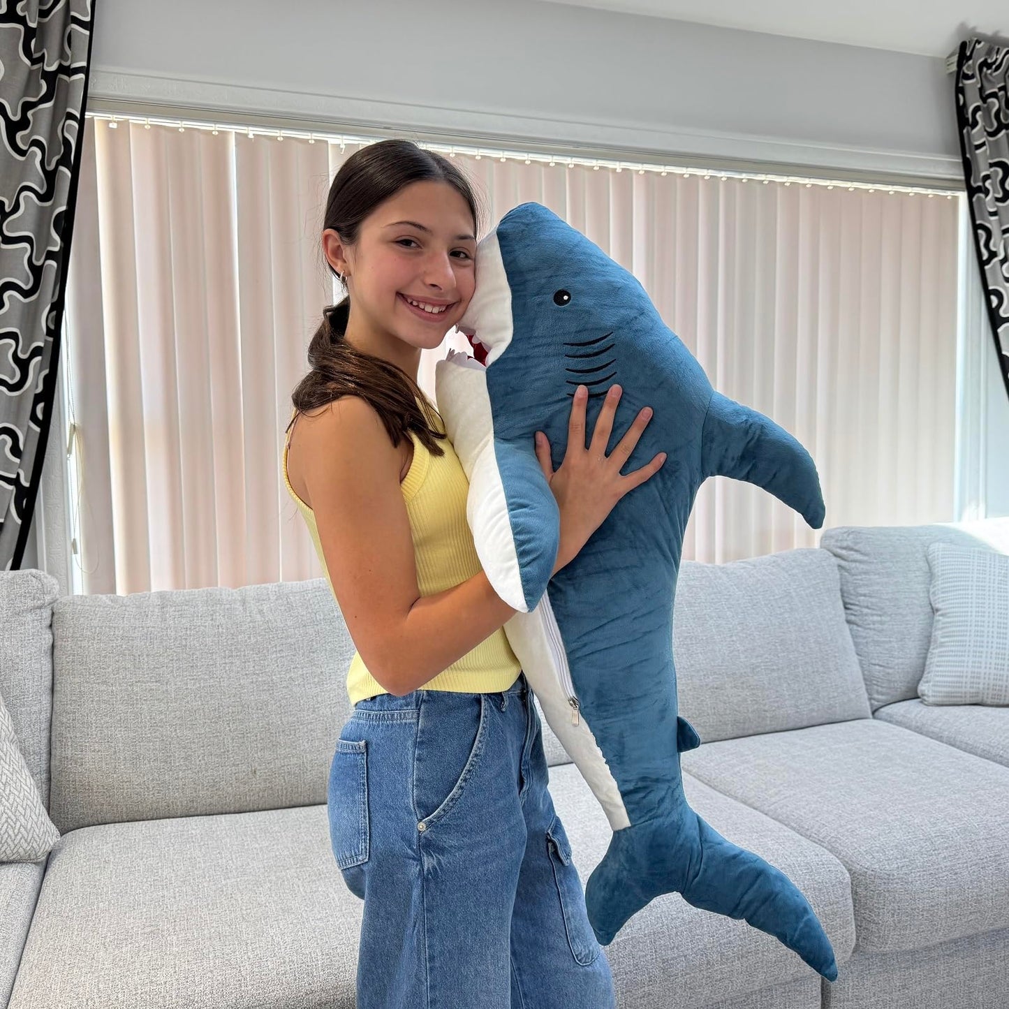 MorisMos Giant Alligator Stuffed Animal, 67inch Soft Large Alligator Plush Toy, Big Stuffed Crocodile Gifts for Kids Boys Girls