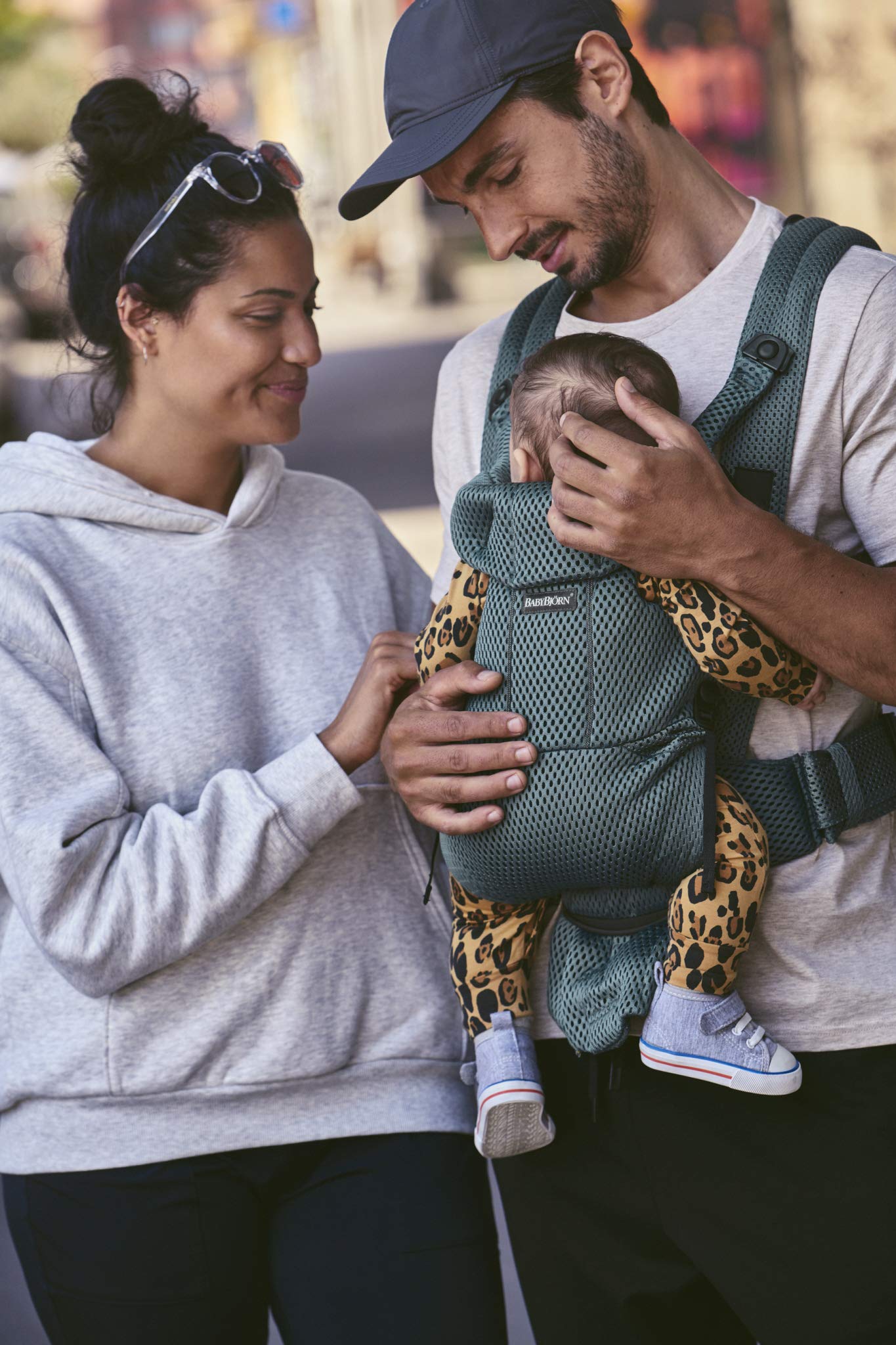 BabyBjörn Baby Carrier Free, 3D Mesh, Dusty Pink