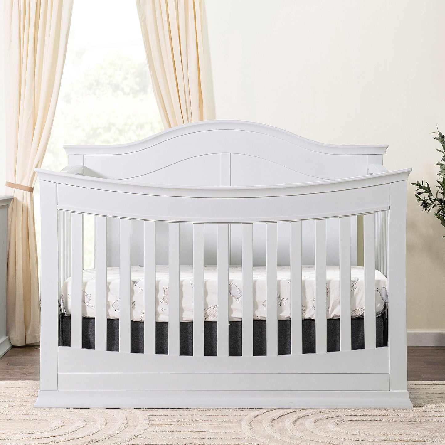 DaVinci Meadow 4-in-1 Convertible Crib in White, Greenguard Gold Certified