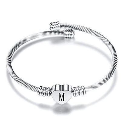 VQYSKO Gold Bracelets for Girls-A to Z Stainless Steel Heart Initial Girl Jewellery, Birthday Gifts for Girls