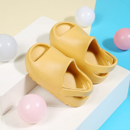 Toddler Little Kids Slides Sandals, Kid Summer Slip On Slides Sandals,Slippers with Strap Anti-slip Water Shoes，Indoor Outdoor Lightweight Slippers Sandals for Boys and Girls