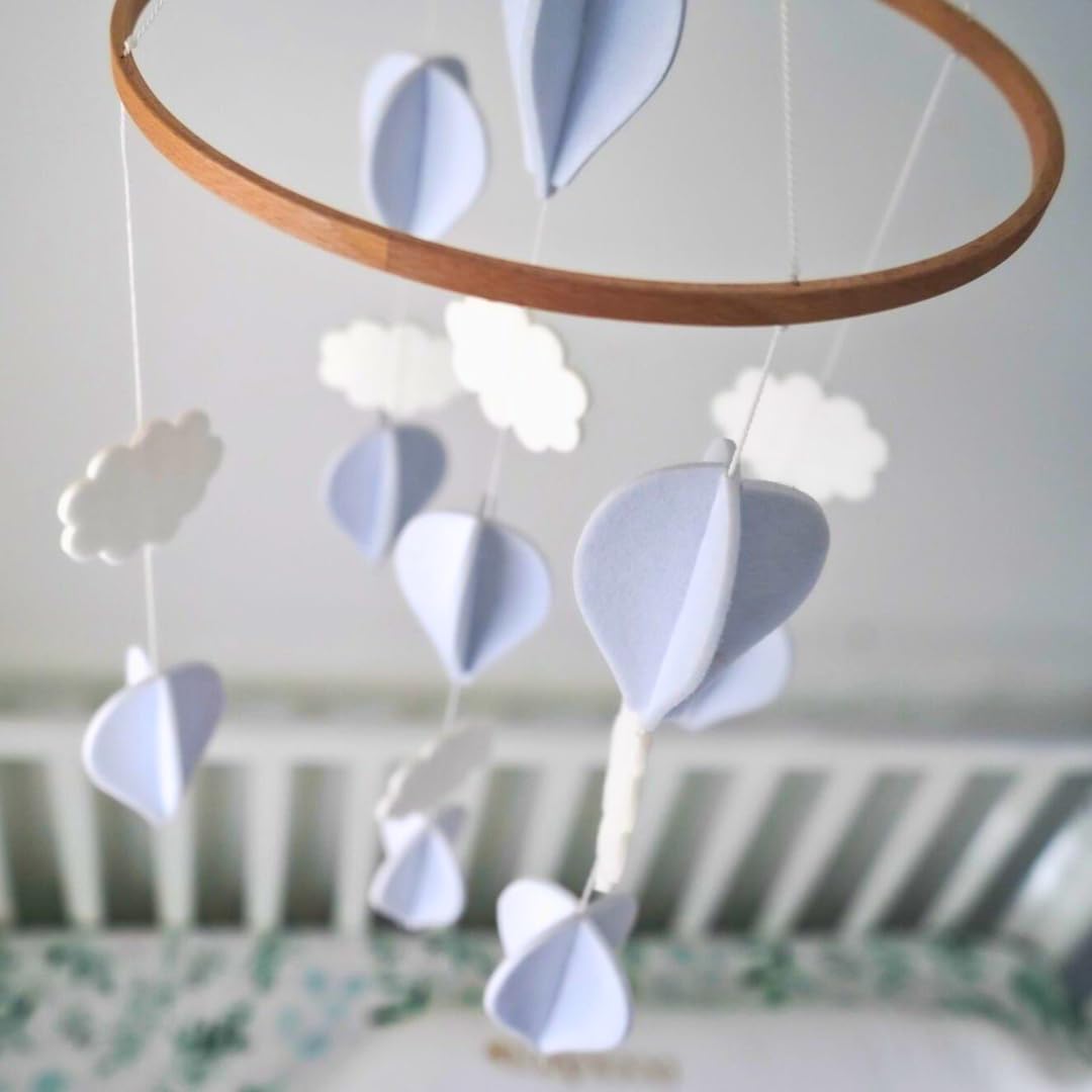 Handmade Baby Crib Mobile | White & Pale Grey | Hot Air Balloons & Clouds | Eco-Friendly Felt & Organic Beech Wood | Gender Neutral Nursery Decor | Simple & Modern Design