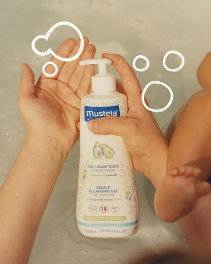 Mustela Newborn Arrival Gift Set - Baby Skincare & Bath Time Essentials - Natural & Plant Based - 5 Items Set