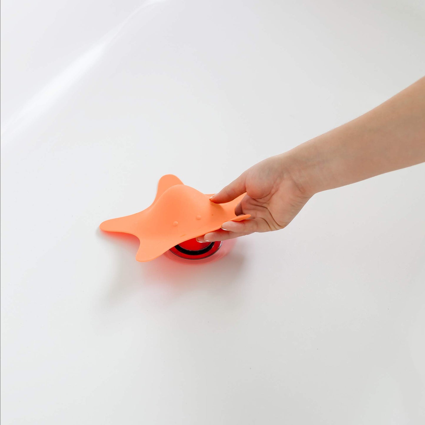 Boon Star Toddler Bathtub and Sink Drain Cover - Starfish Shaped - Easy to Clean Bath Stopper - Baby Bath Essentials