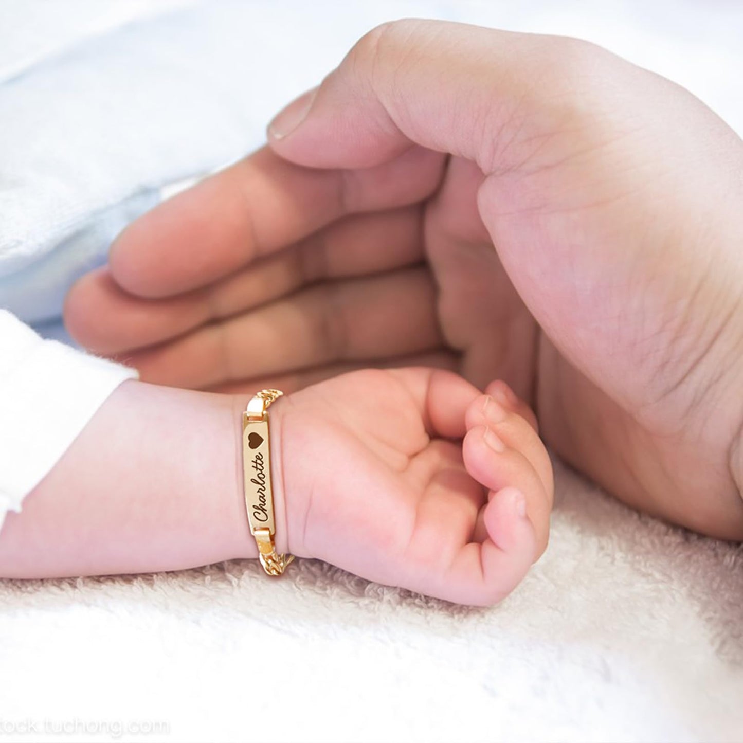 Custom Birthstone Name Bracelet – 18K Gold Plated – Personalised Baby & Toddler Jewellery – Ideal Birthday, Baptism & Parent-Child Gifts