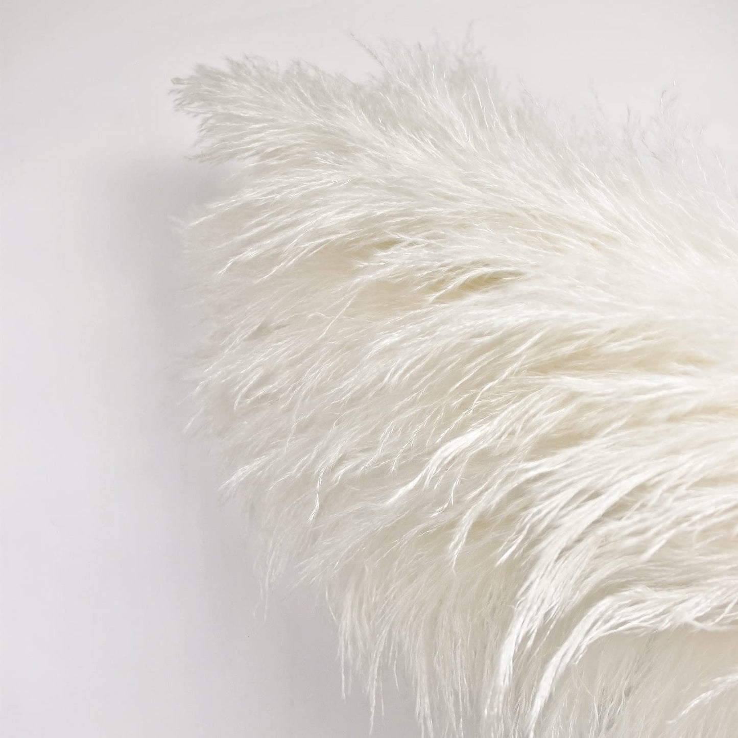 110 PCS of Boho Pampas Grass Decor, Naturally Dried Pompas, Bunny Tails Dried Flowers, and dried eucalyptus. Perfect for Weddings, Boho Party Decorations, and Table Decor.