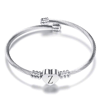 VQYSKO Gold Bracelets for Girls-A to Z Stainless Steel Heart Initial Girl Jewellery, Birthday Gifts for Girls