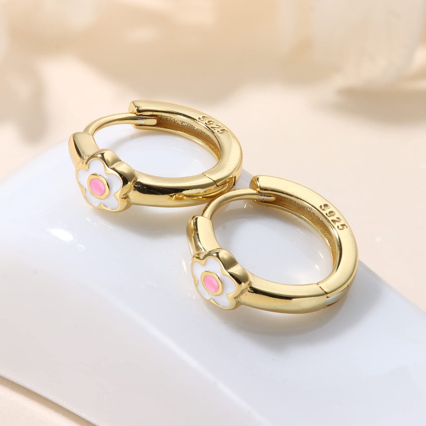 MILACOLATO 925 Sterling Silver Small Hoop Earrings Toddler 18K Gold Plated Daisy Earrings Pink Yellow FLower Huggie Hoop Earrings for Women Hypoallergenic Earrings for Sensitive Ears