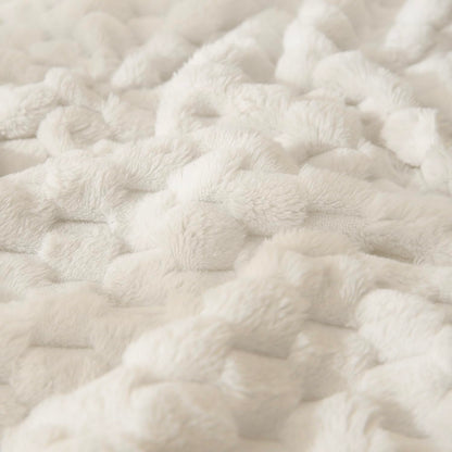 HOMRITAR Baby Blanket for Boys or Girls 3D Jacquard Fluffy Fuzzy Soft Warm Cozy Flannel Fleece Warm Blanket for Nursery, Stroller Toddler Bedding (30 x 40 Inch, Blue)