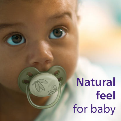 Philips Avent Ultra Soft Pacifier - 4 x Soft and Flexible Baby Pacifiers for Babies Aged 0-6 Months, BPA Free with Sterilizer Carry Case, SCF091/25