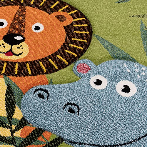 Kids Rug with Cute Animals on a Hot Air Balloon Ride in Pastel, Size: 2'8" x 4'11"