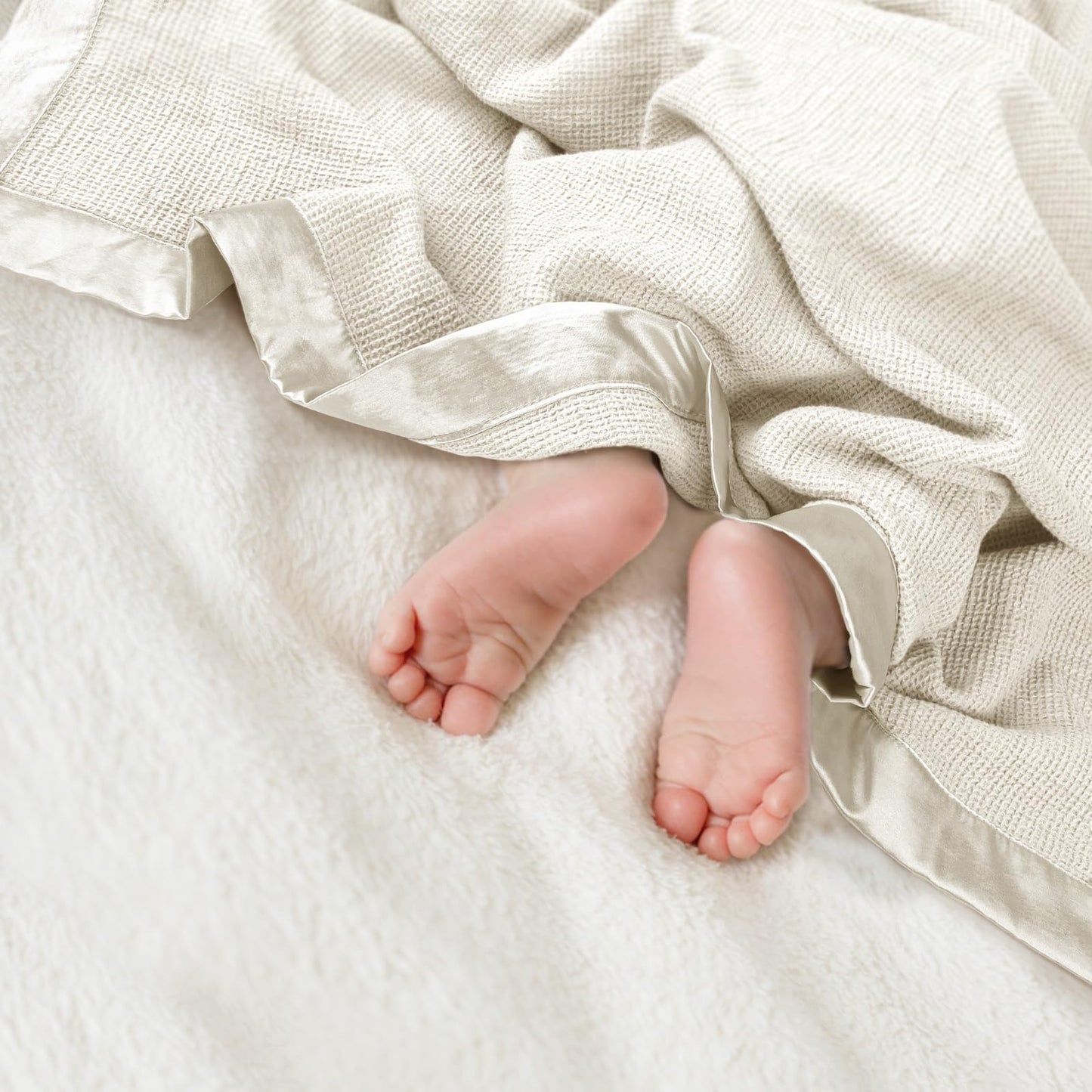 Swaddle Baby Blanket: Waffle Blanket with Satin Strim - Soft Breathable Toddler Blanket for Nursing Cover - Cotton Crib Blanket for Naptime（Cream）
