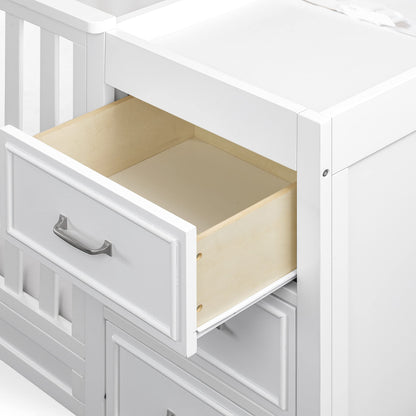 DaVinci Charlie 4-in-1 Convertible Mini Crib and Changer Combo in White, Greenguard Gold Certified