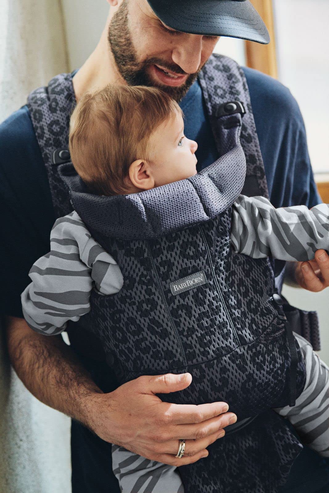 BabyBjörn Baby Carrier Free, 3D Mesh, Dusty Pink