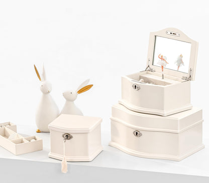 Wooden Musical Jewelry Box for girls with Mirror and Key Lock, Gift for Kids on Birthdays and Holidays (Pink, Small) (Beige, Small)