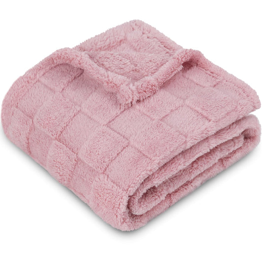 HOMRITAR 3D Gingham Fleece Baby Blanket for Girls Boys Chessboard Grid Warmer Comfort Reversible Shaggy Cozy Decor for Home Bed Blanket for Toddlers 30 x 40 Inches Cream