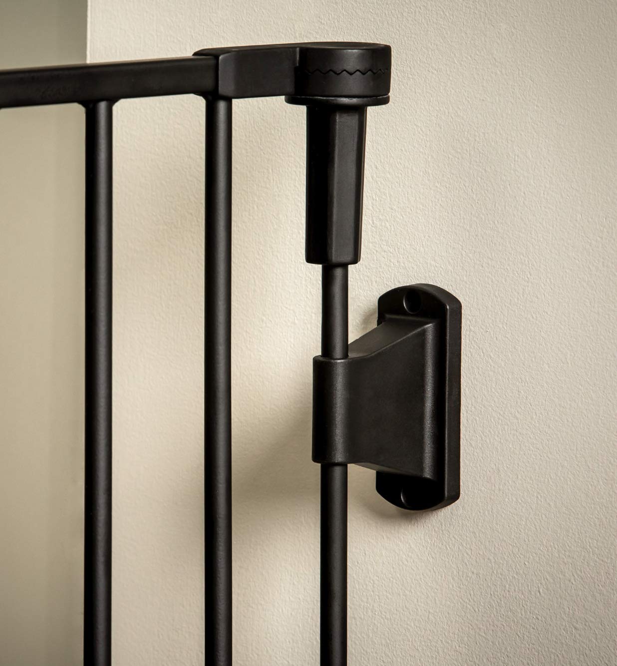 Regalo 192-Inch Super Wide Adjustable Baby Gate and Play Yard, Black, 4-in-1, Bonus Kit, Includes 4 Count (Pack of 1) of Wall Mounts