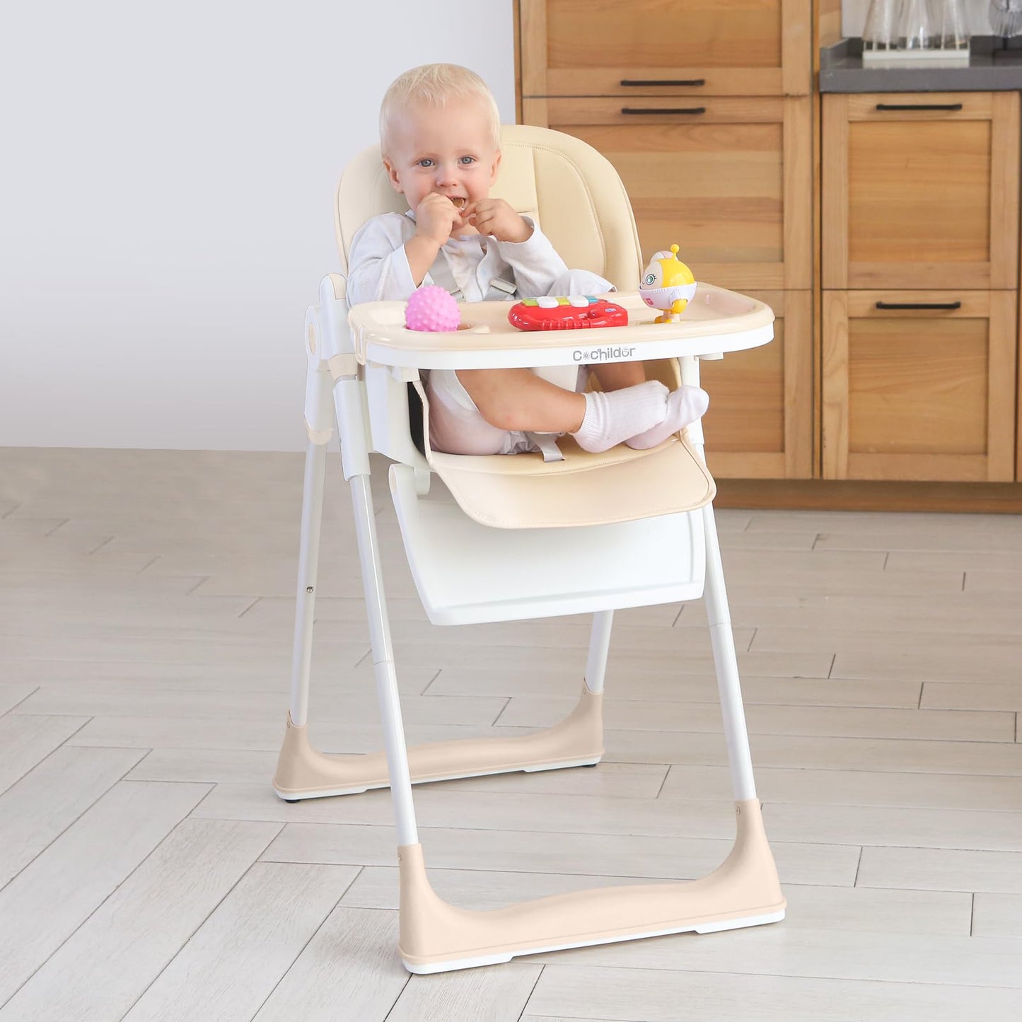 3-in-1 Foldable High Chair for Babies & Toddlers – Adjustable Height, Reclining Seat, 5-Point Safety Harness, Removable Tray, Lockable Wheels and Washable Cushion, Beige
