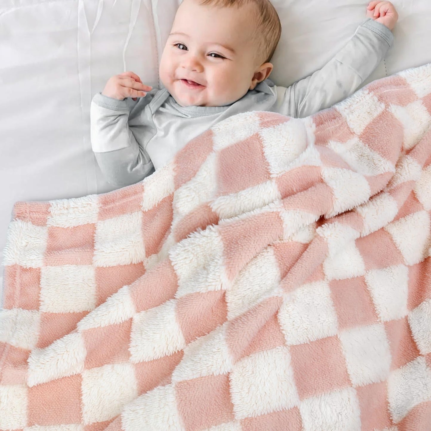 HOMRITAR Checkered Baby Blanket for Boy Girls Ultra Soft Fluffy Fuzzy Toddler Blankets with 3D Chessboard Grid Warmer Comfort Reversible Bed Blanket for Winter 350GSM Black 30 x 40 Inch