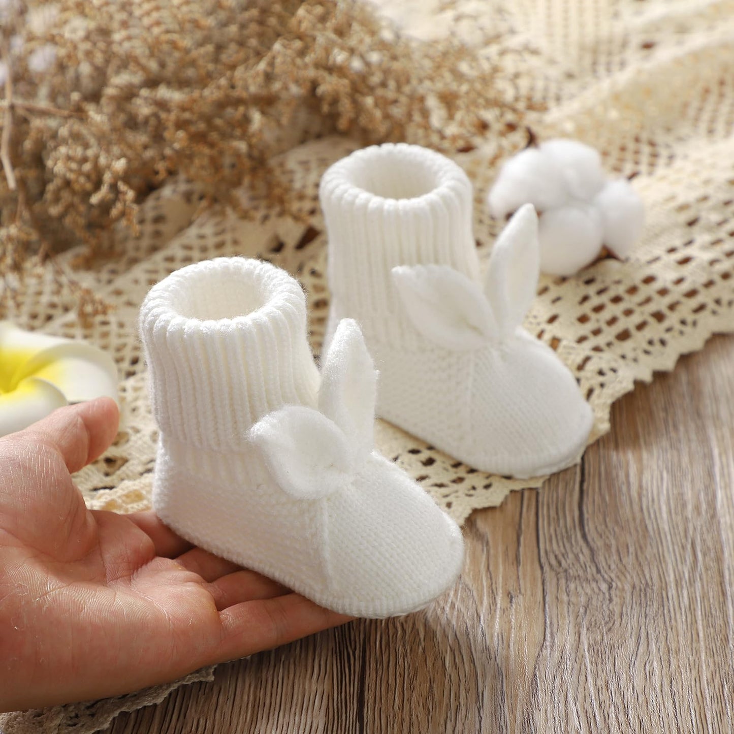Baby Booties Newborn First Walkers Soft Knit Boots Warm Knitted Crib Shoes for Boy Girl Crochet Infant Sock