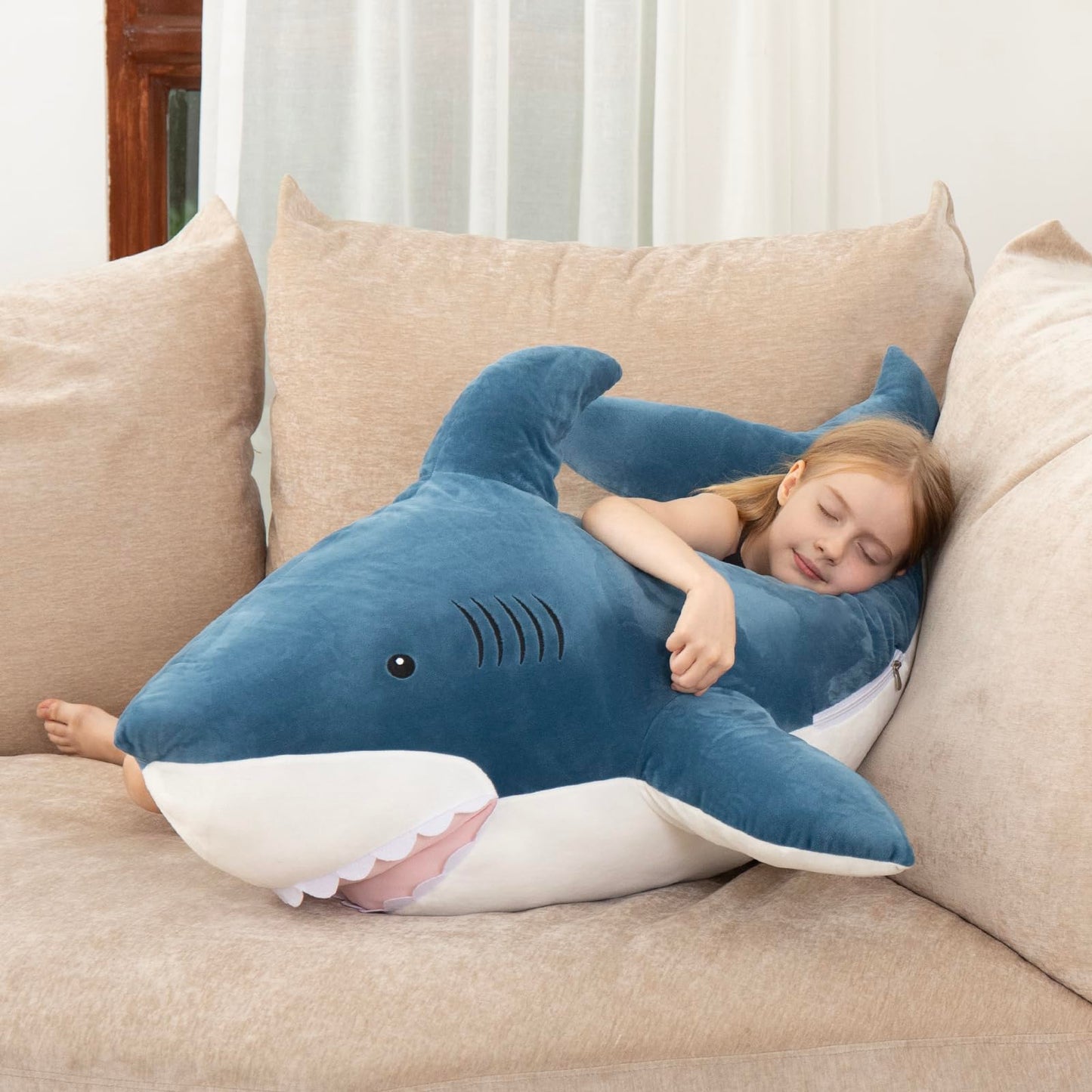 MorisMos Giant Alligator Stuffed Animal, 67inch Soft Large Alligator Plush Toy, Big Stuffed Crocodile Gifts for Kids Boys Girls