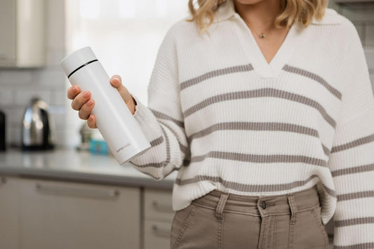 Nuby RapidCool Portable Baby Bottle Maker - With Milk Powder Dispenser and Digital Lid - Ideal for Travel Bottles and Night Feeds - Stainless Steel