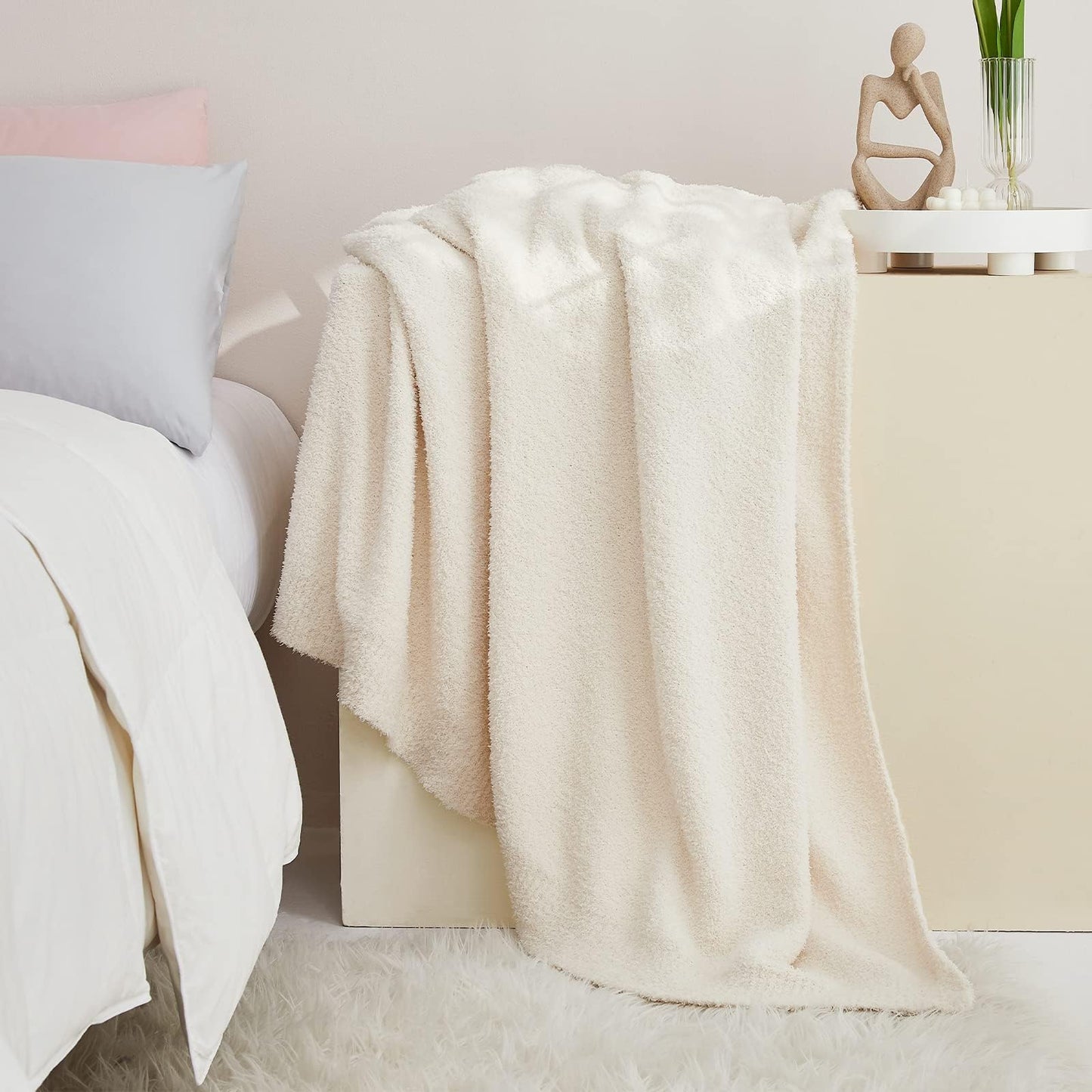 CYMULA Kids Blanket for Boys Girls 30x40 inches, Soft Cozy Fuzzy Swaddle Throw Blanket for Crib Stroller, White