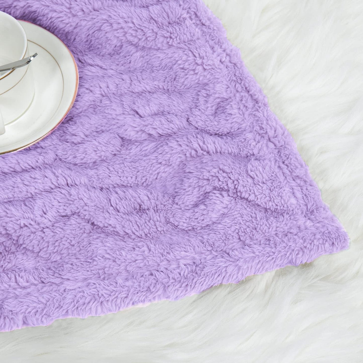 HOMRITAR Baby Blanket for Girls Toddlers 3D Fleece Fluffy Fuzzy Blanket for Baby, Soft Warm Cozy Fleece Blanket, Infant or Newborn Receiving Blanket 330GSM (30 x 40 Inch, Pink)
