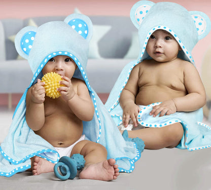Set of 2 Hooded Baby Towels – White and Grey – Luxurious, Large and Super Absorbent – 30 x 30 Inch – Soft and Suitable for Infants, Toddlers and Kids – 400 GSM