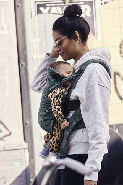 BabyBjörn Baby Carrier Free, 3D Mesh, Dusty Pink